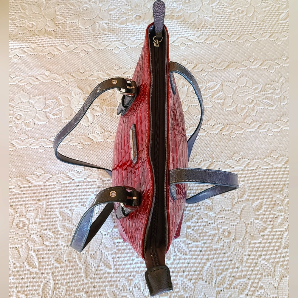 JACLYN SMITH RED BAG - Picture 13 of 13